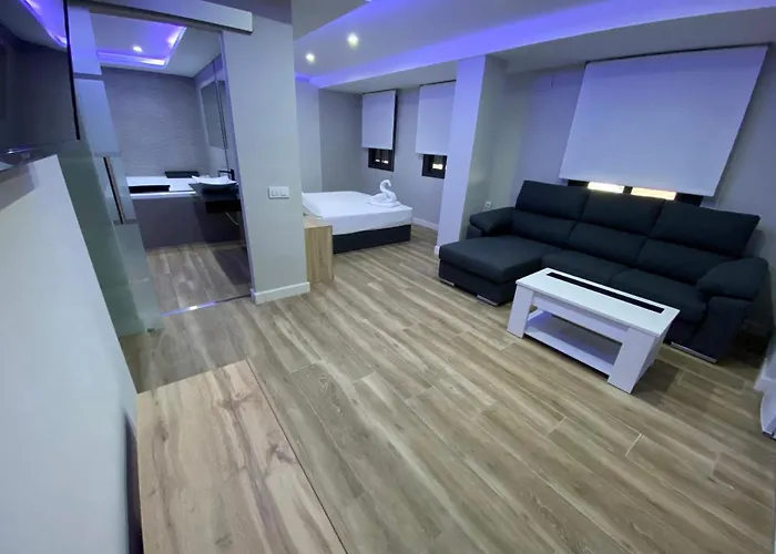 Hotel cerca del colegio: Apartamentos Las 7 Esencias